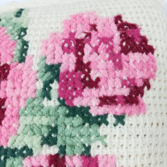 Vintage Crochet Flower Pillow 15" Square Scalloped Edge Floral Cross Stitch OOAK - Picture 3 of 11